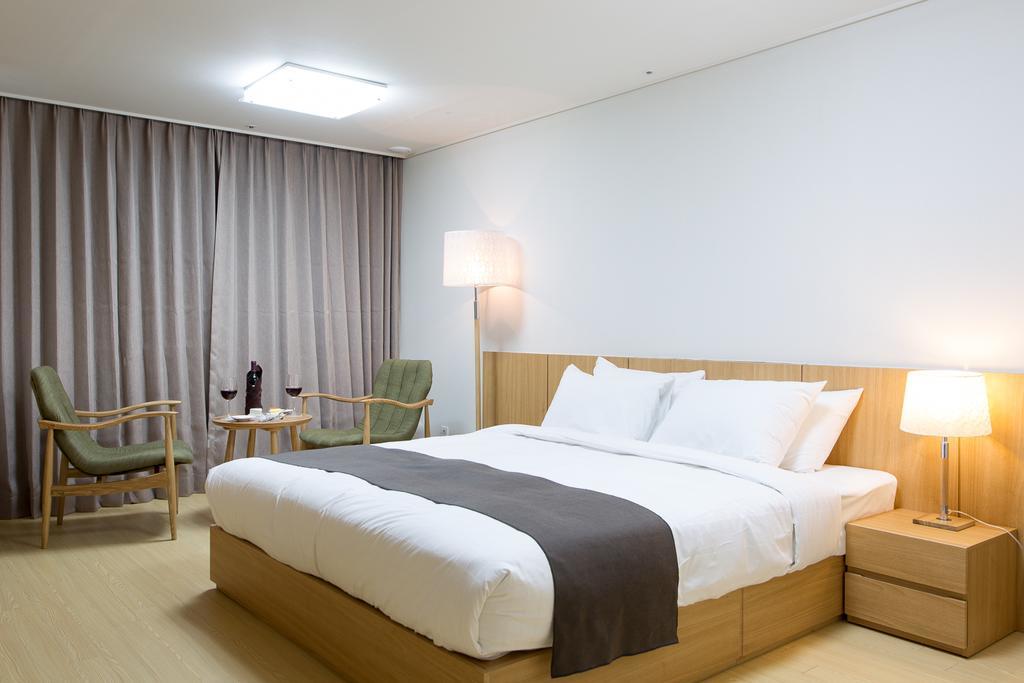 Hotel Logenir Gimcheon Værelse billede